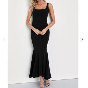 Romantic Destiny Black Square Neck Trumpet Maxi Dress